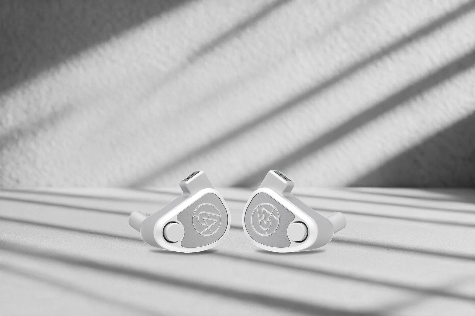 64 Audio U12t