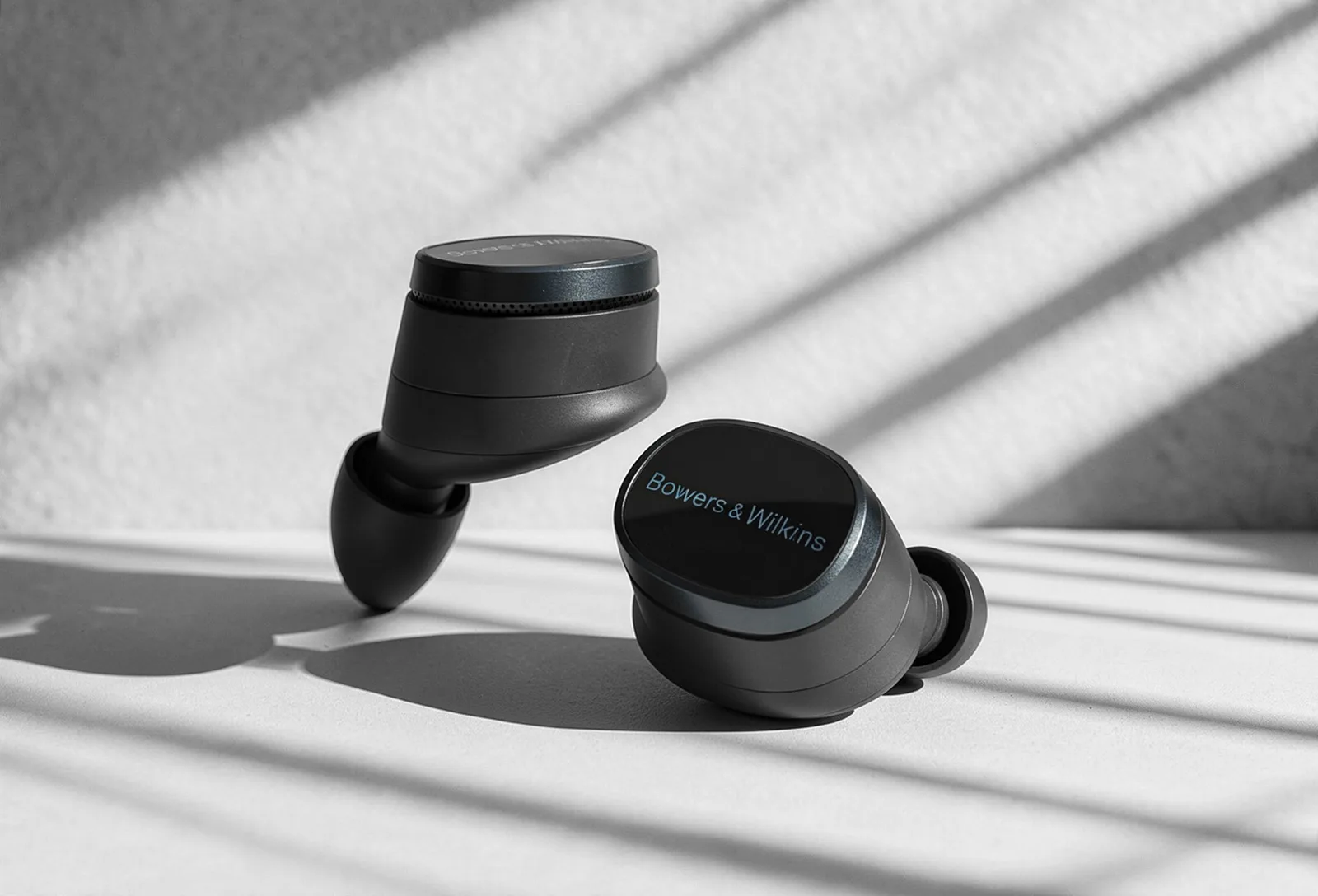 Bowers & Wilkins Pi8