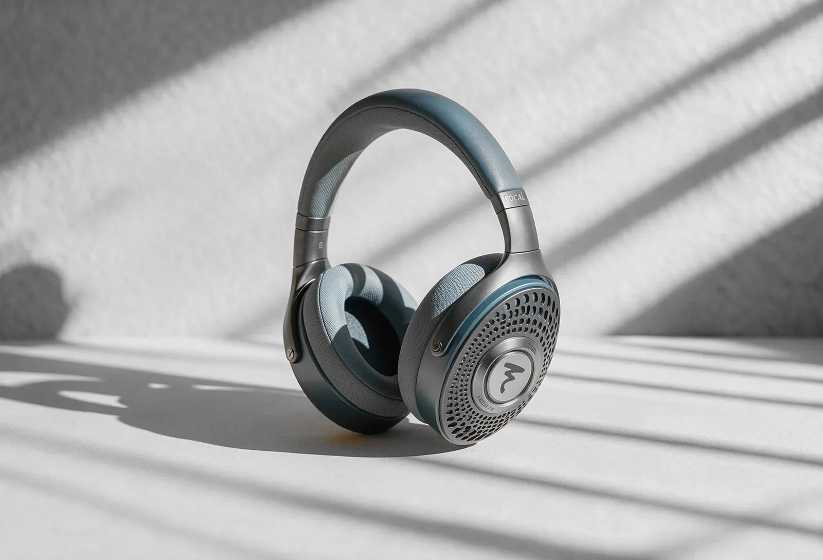 Focal Azurys Closed-back